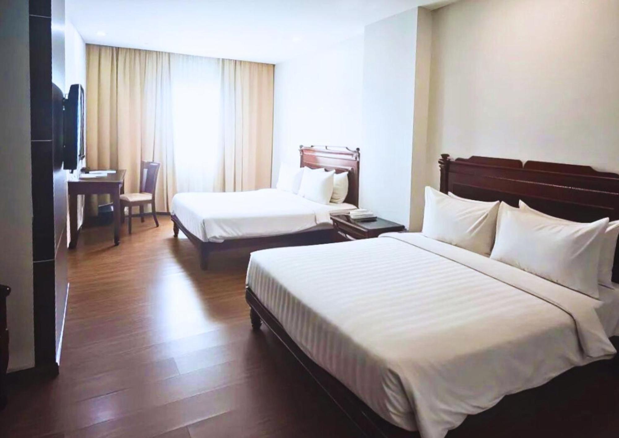 Penview Hotel Kuching Kültér fotó