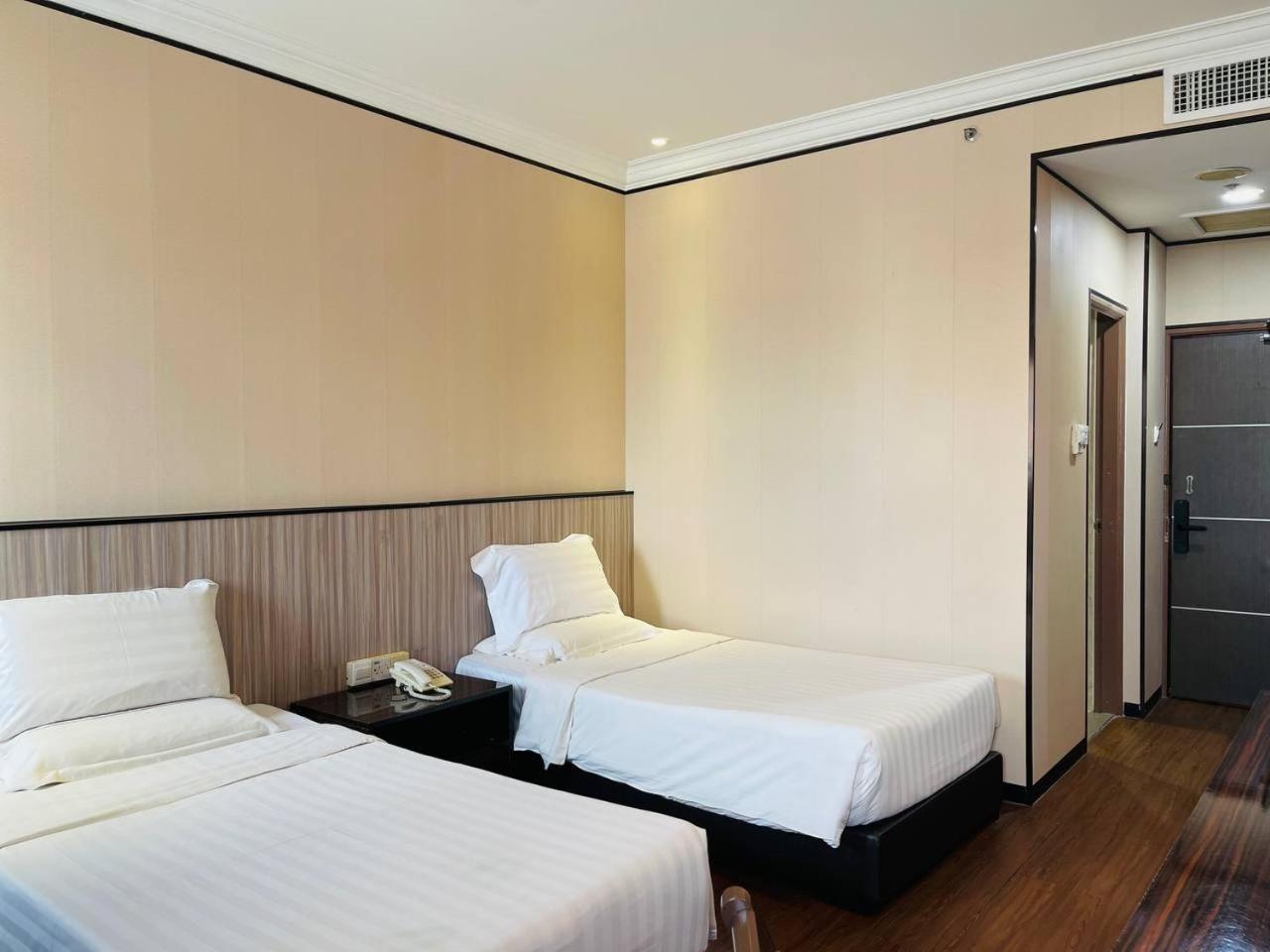 Penview Hotel Kuching Kültér fotó