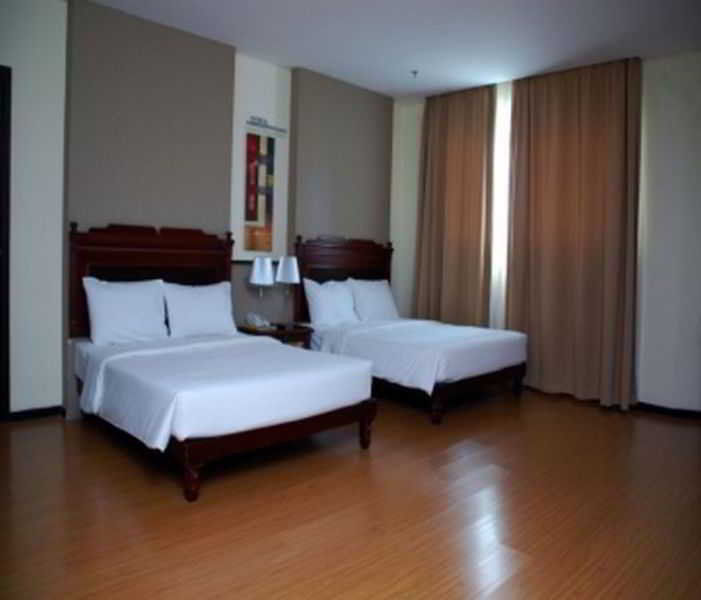 Penview Hotel Kuching Kültér fotó