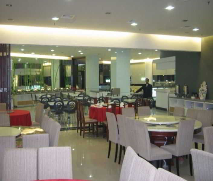 Penview Hotel Kuching Kültér fotó