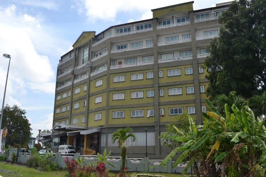Penview Hotel Kuching Kültér fotó